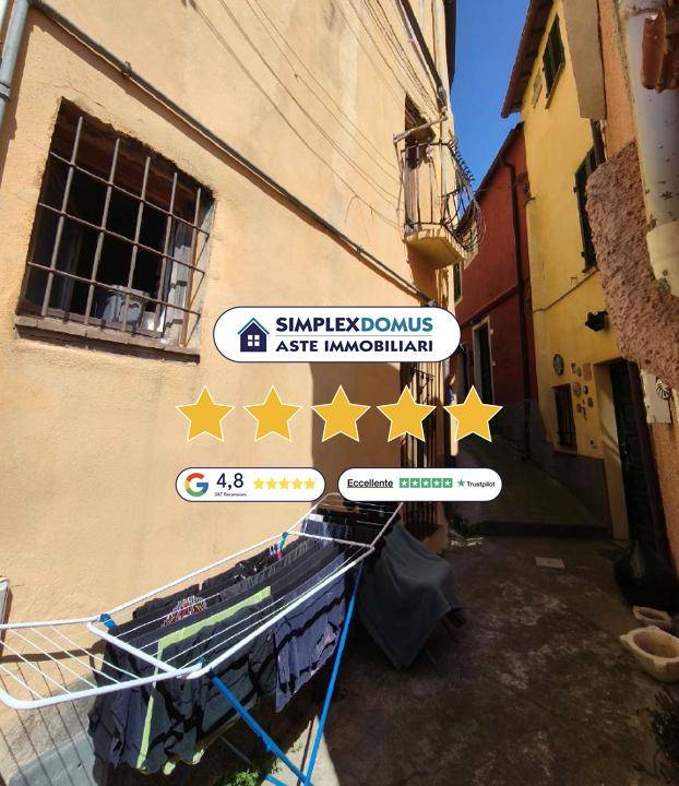 appartamento in vendita ad Alassio in zona Moglio