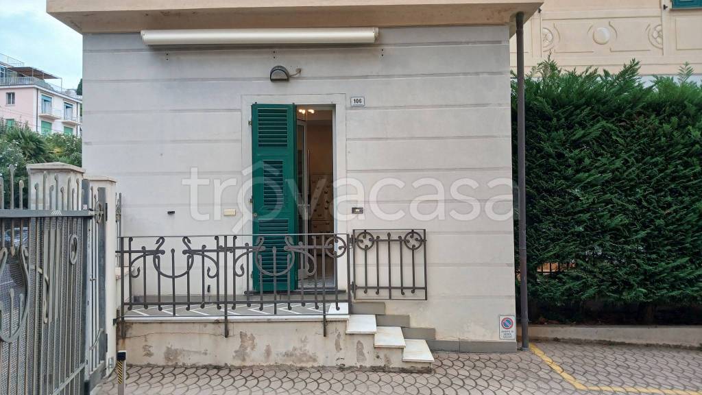 appartamento in vendita ad Alassio