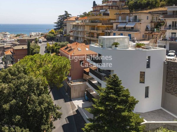 appartamento in vendita ad Alassio in zona Solva