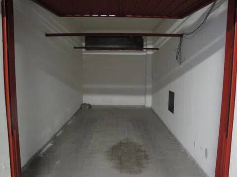 box auto in vendita ad Alassio