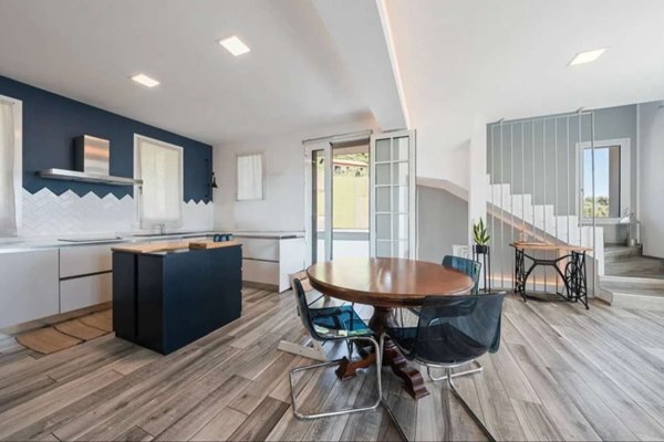 casa indipendente in vendita ad Alassio in zona Moglio