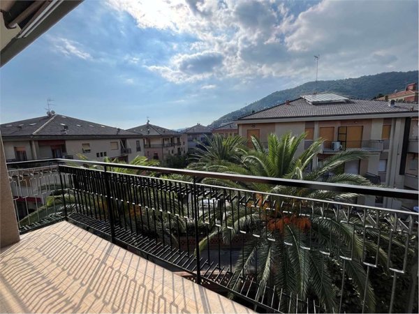 appartamento in vendita ad Alassio in zona Solva
