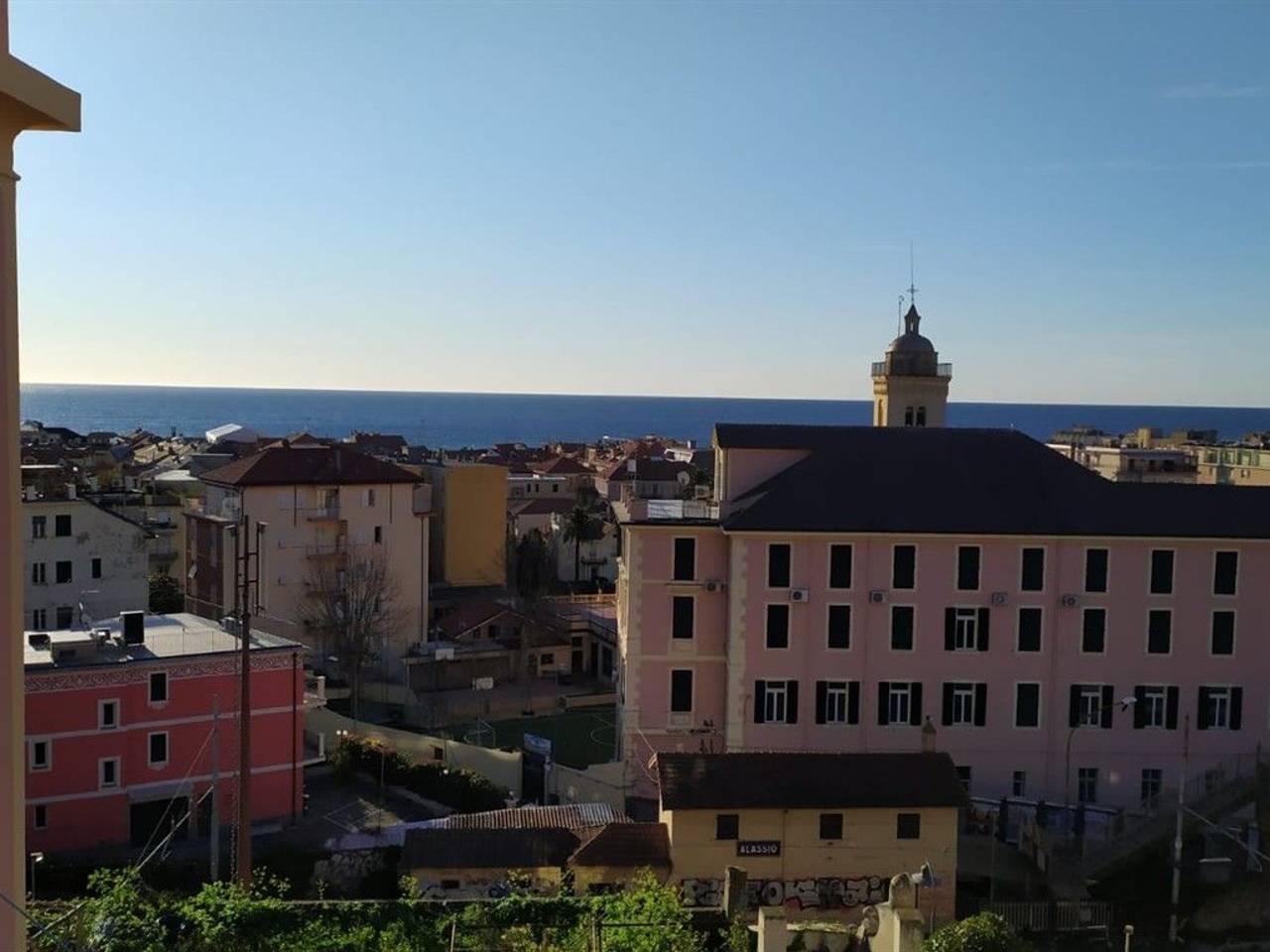 appartamento in vendita ad Alassio in zona Solva