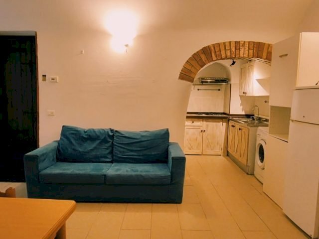 appartamento in vendita ad Albenga in zona Campochiesa