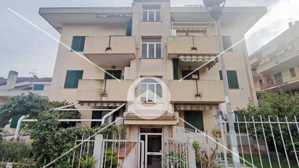 appartamento in vendita ad Albenga in zona Lusignano