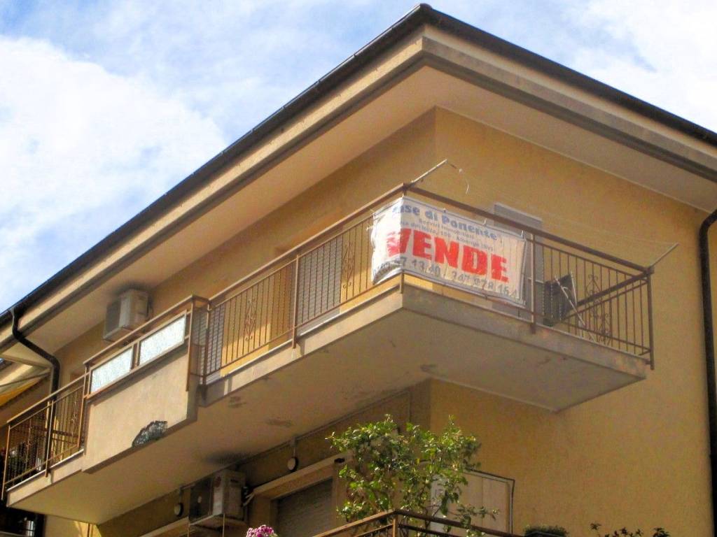 appartamento in vendita ad Albenga
