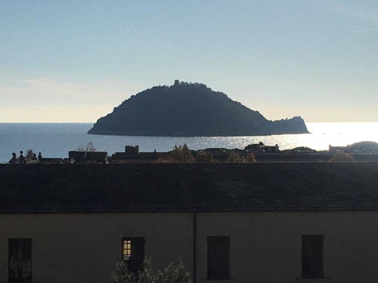 appartamento in vendita ad Albenga