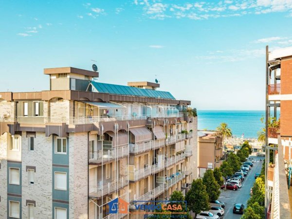 appartamento in vendita ad Albenga