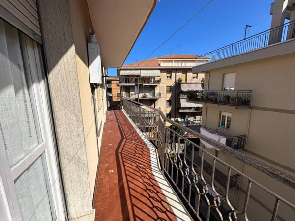 appartamento in vendita ad Albenga