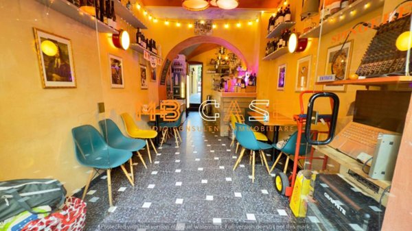 negozio in vendita ad Albenga