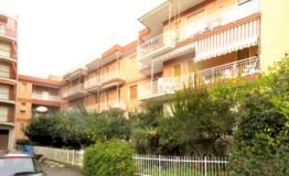 appartamento in vendita ad Albenga