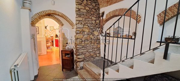 appartamento in vendita ad Albenga
