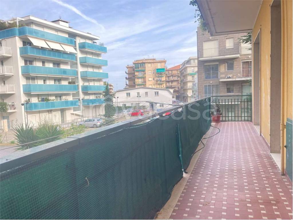 appartamento in vendita ad Albenga