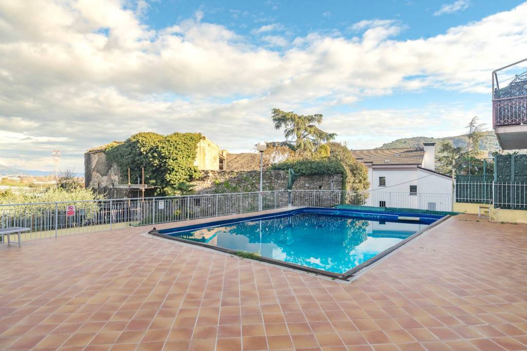 appartamento in vendita ad Albenga