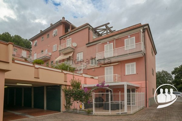 appartamento in vendita ad Albenga