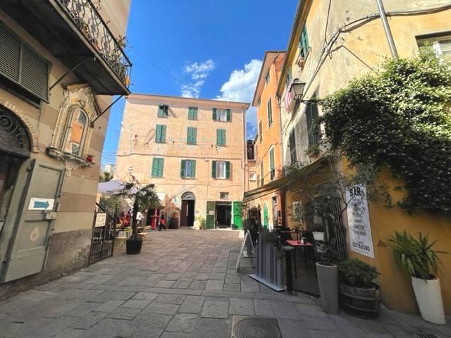 appartamento in vendita ad Albenga