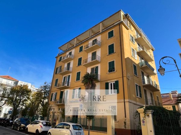 appartamento in vendita ad Albenga
