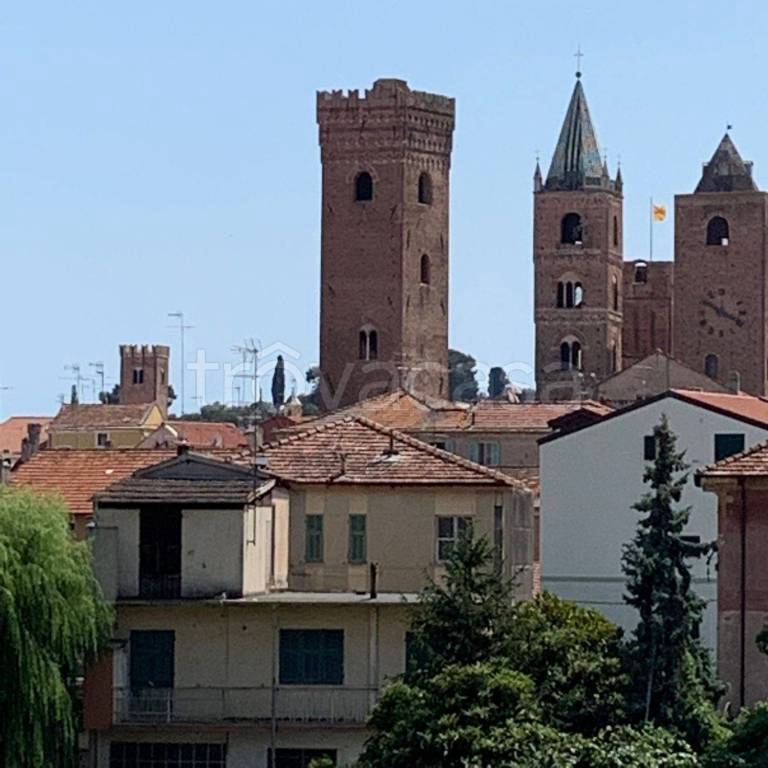 appartamento in vendita ad Albenga