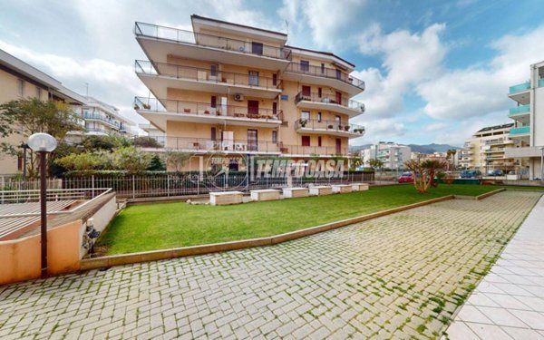 appartamento in vendita ad Albenga