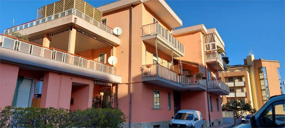 appartamento in vendita ad Albenga
