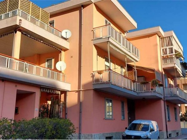 appartamento in vendita ad Albenga