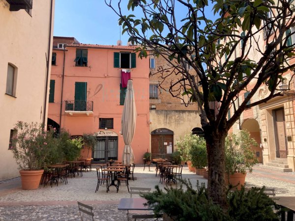 appartamento in vendita ad Albenga