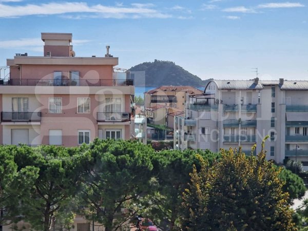 appartamento in vendita ad Albenga
