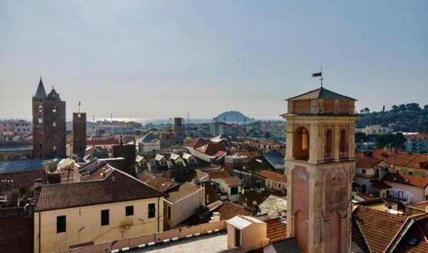 appartamento in vendita ad Albenga