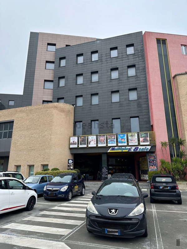 negozio in vendita ad Albenga