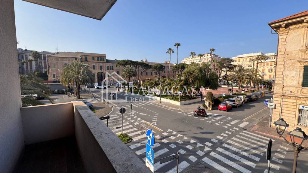 appartamento in vendita ad Albenga