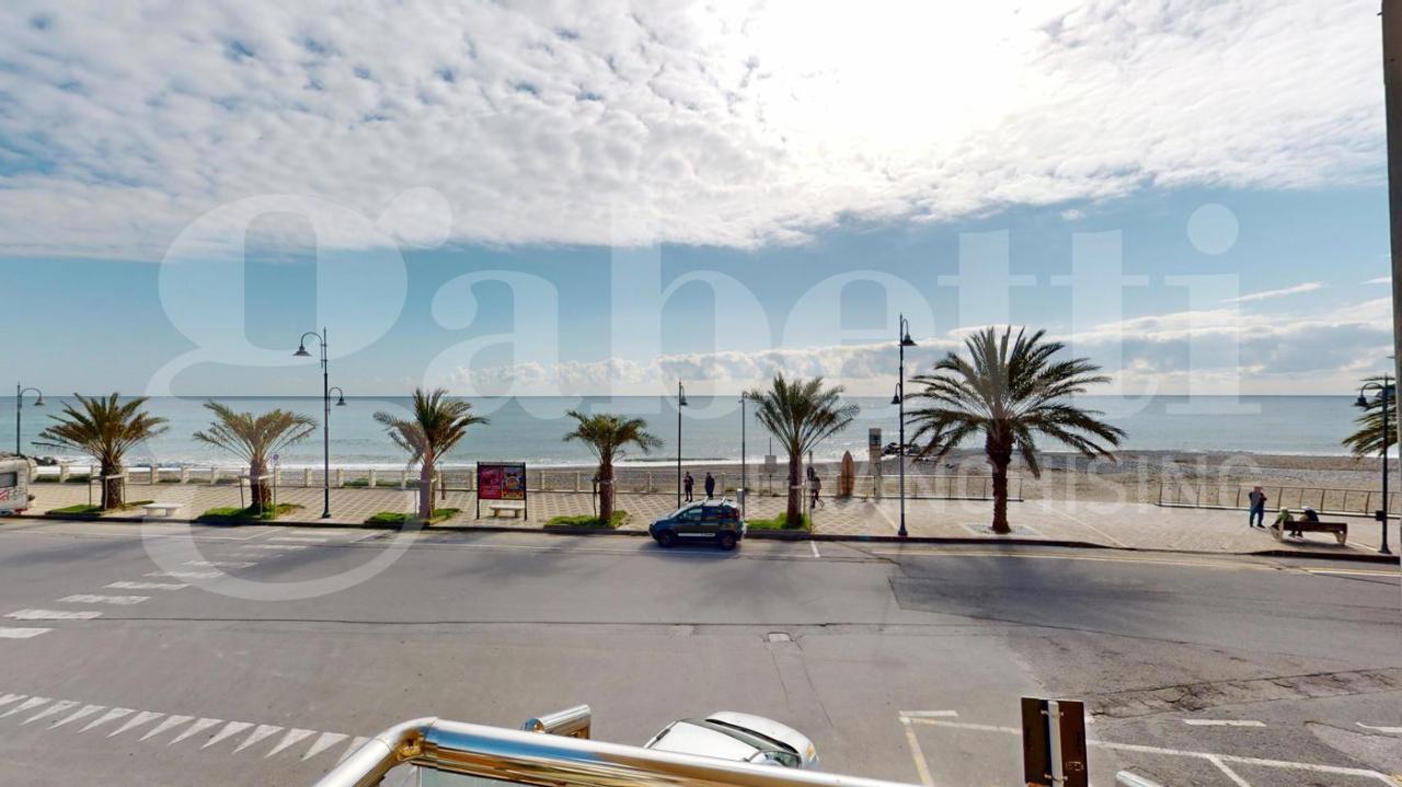 appartamento in vendita ad Albenga