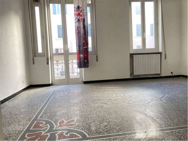 appartamento in vendita ad Albenga