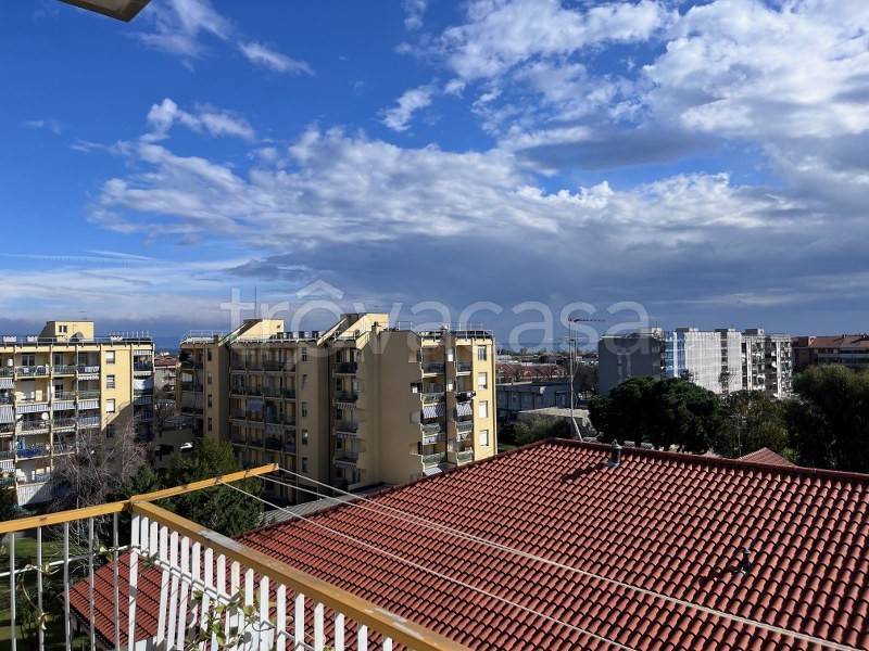 appartamento in vendita ad Albenga