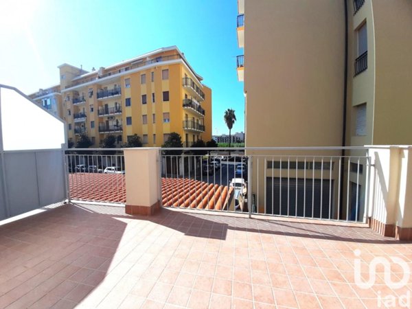 appartamento in vendita ad Albenga