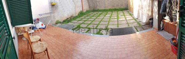 appartamento in vendita ad Albenga in zona Lusignano