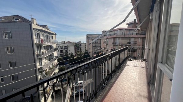 appartamento in vendita ad Albenga