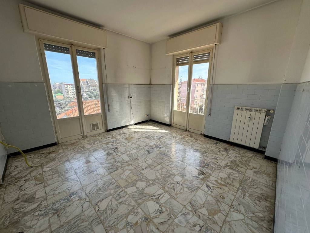 appartamento in vendita ad Albenga