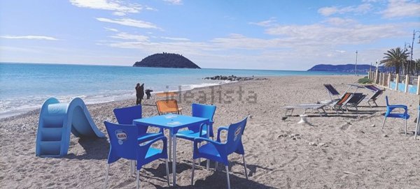 appartamento in vendita ad Albenga