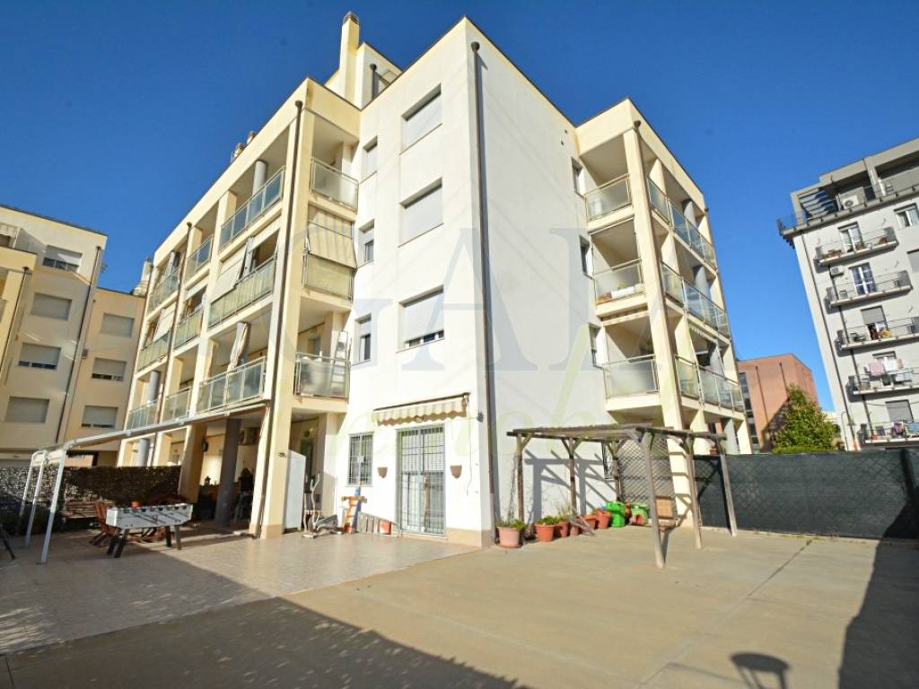 appartamento in vendita ad Albenga