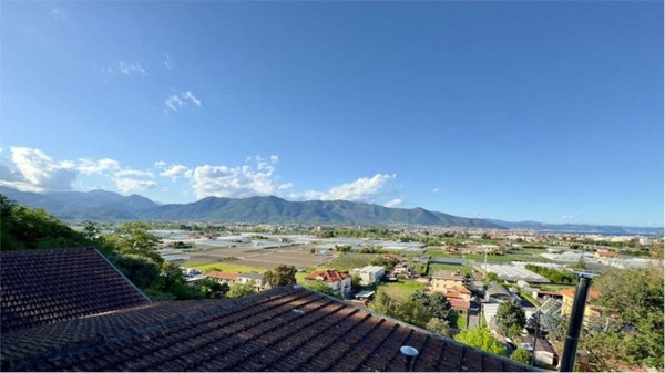 casa indipendente in vendita ad Albenga