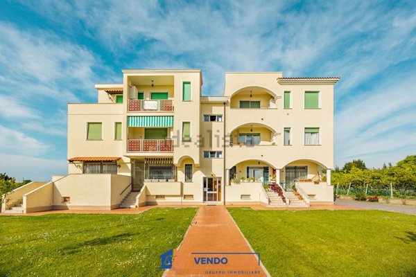 appartamento in vendita ad Albenga in zona Vadino