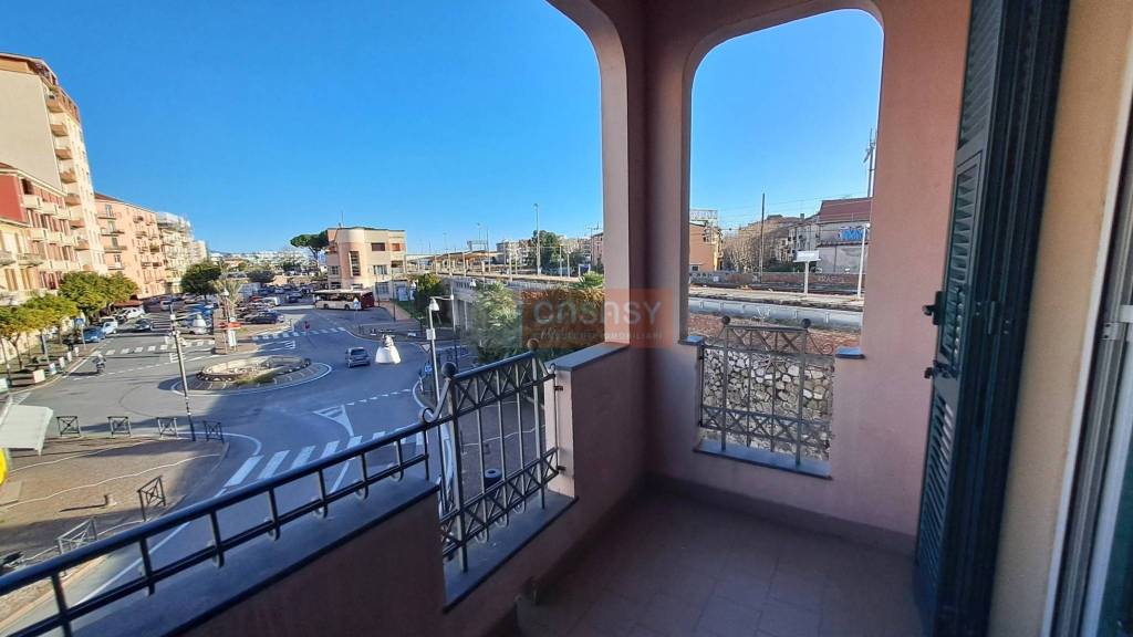 appartamento in vendita ad Albenga