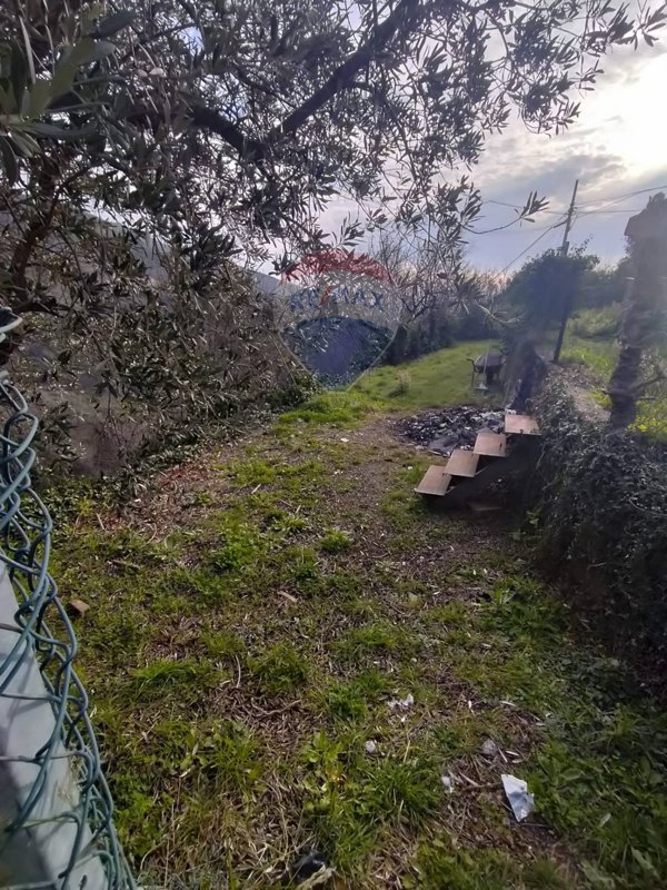 casa indipendente in vendita ad Albenga