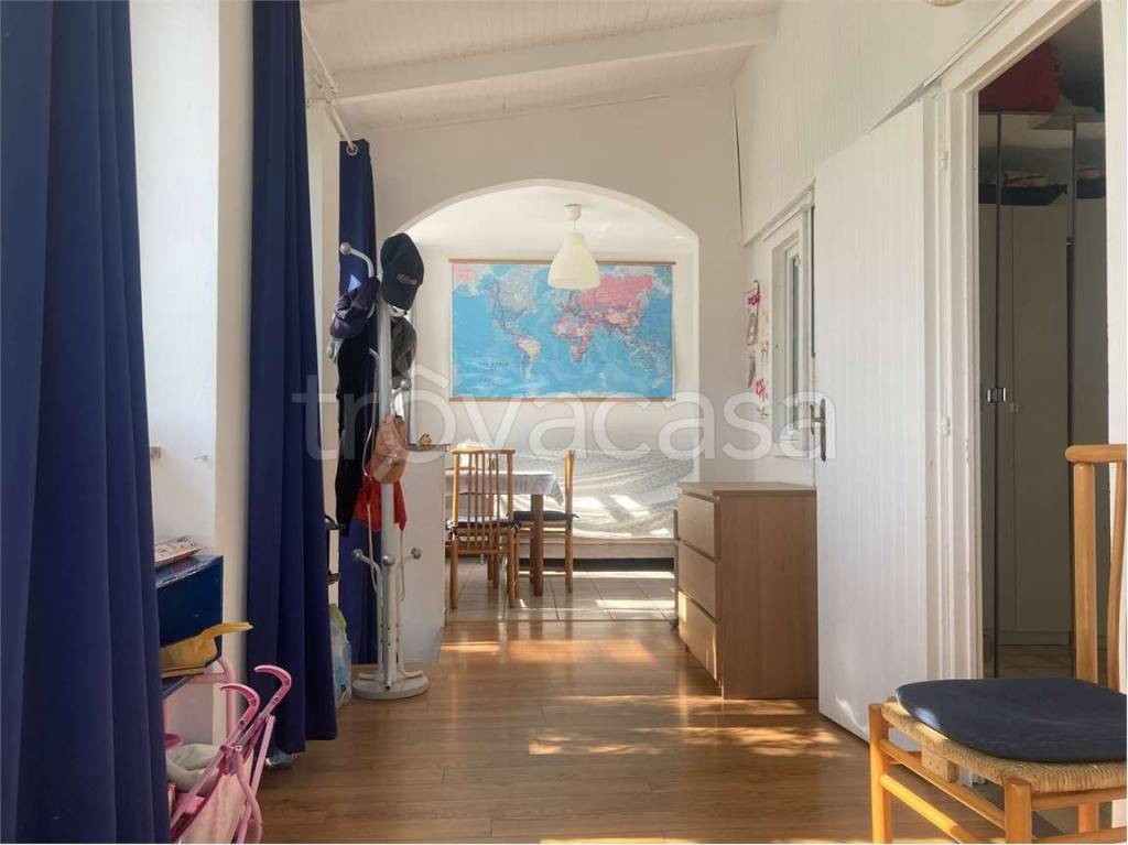 casa indipendente in vendita ad Albenga