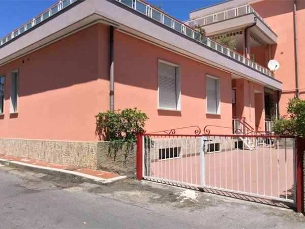 appartamento in vendita ad Albenga