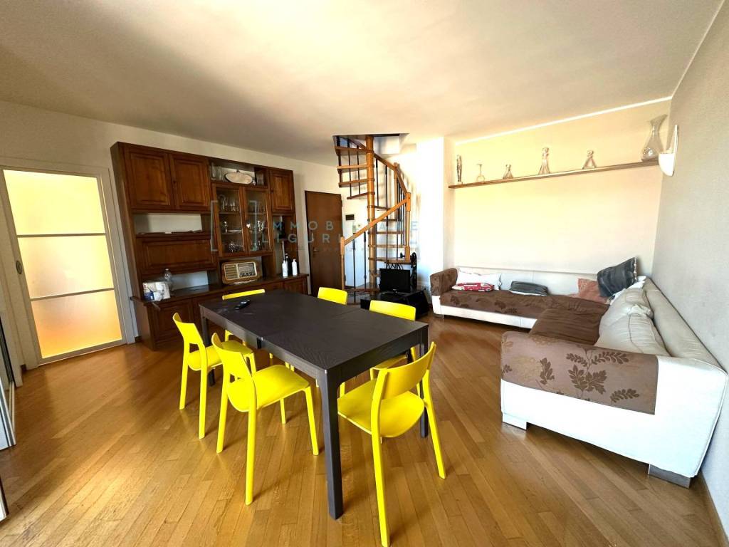appartamento in vendita ad Albenga