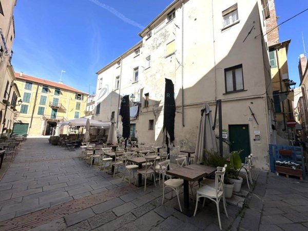 appartamento in vendita ad Albenga