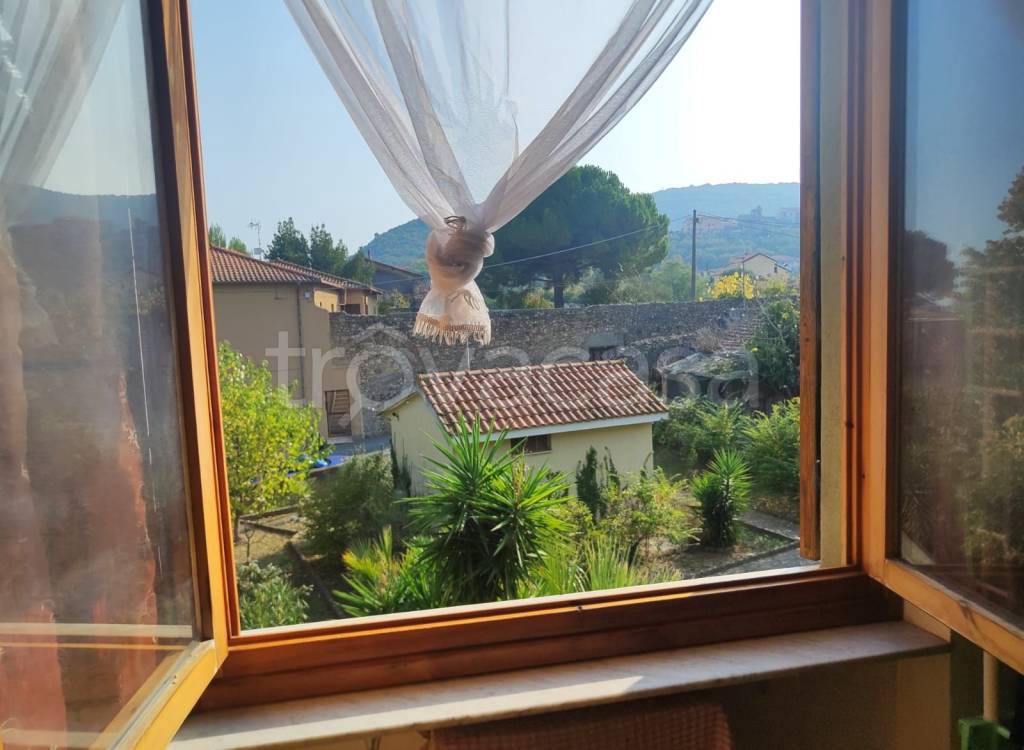 casa indipendente in vendita ad Albenga in zona San Fedele
