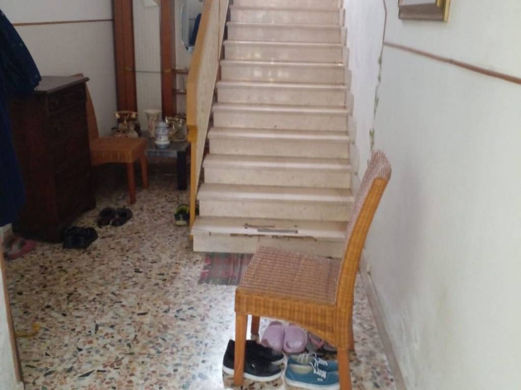 casa indipendente in vendita ad Albenga