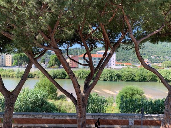 appartamento in vendita ad Albenga